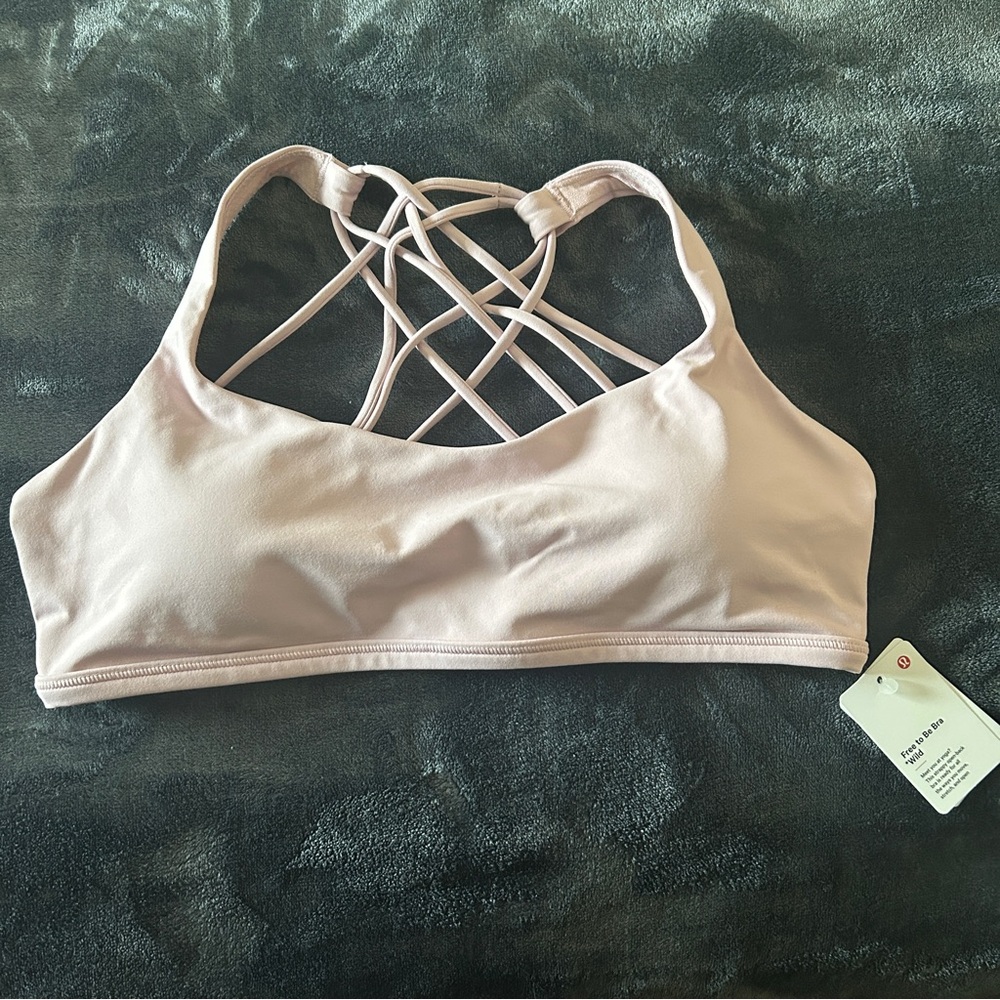 Lululemon Free to be Wild Bra